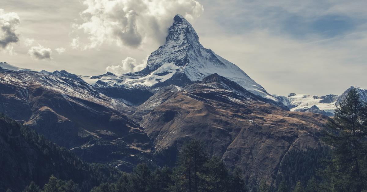 Cách tạo hiệu ứng Double Exposure (chồng ảnh) trong Photoshop dưới 5 phút