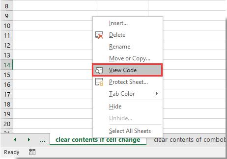 Cách xóa nội dung một ô khi giá trị ô khác thay đổi trong Excel