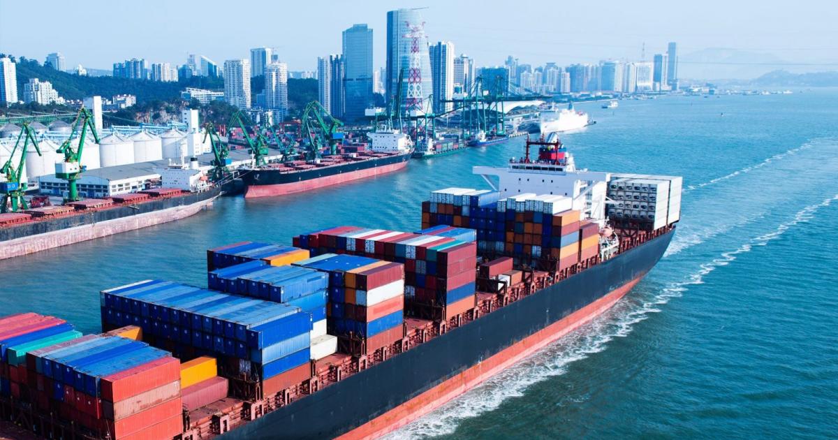 phụ phí trong vận tải đường biển