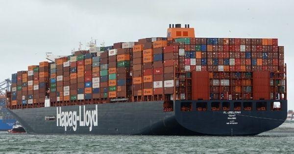 phụ phí trong vận tải đường biển