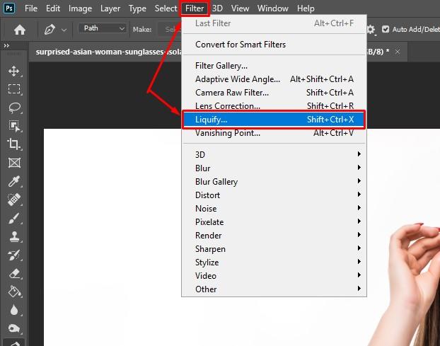 Chọn tính năng Liquify để thực hiện bóp mặt