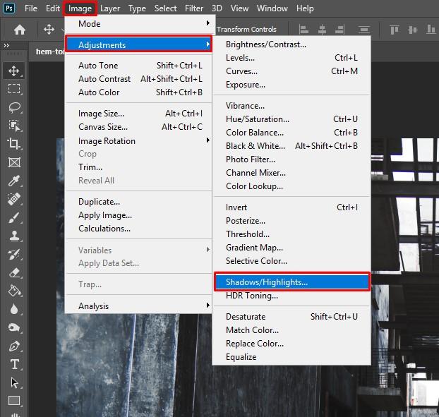 Chọn chức năng Shadow/Hightlights để chỉnh sáng ảnh