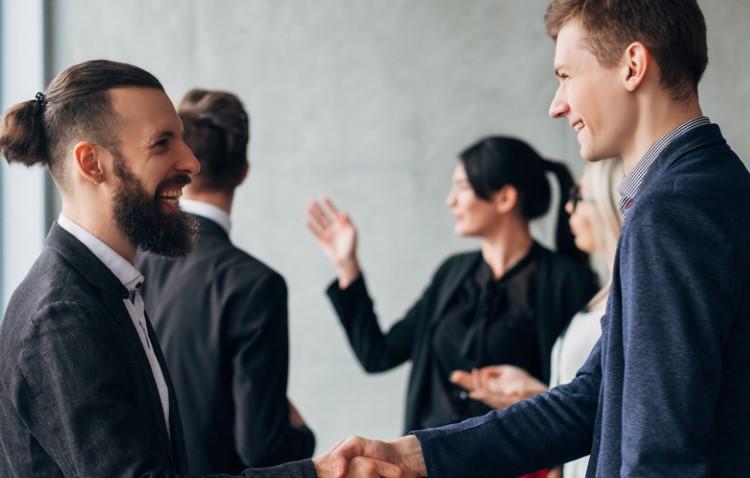 Văn hóa doanh nghiệp ảnh hưởng đến sự phát triển lâu dài của bạn tại một doanh nghiệp