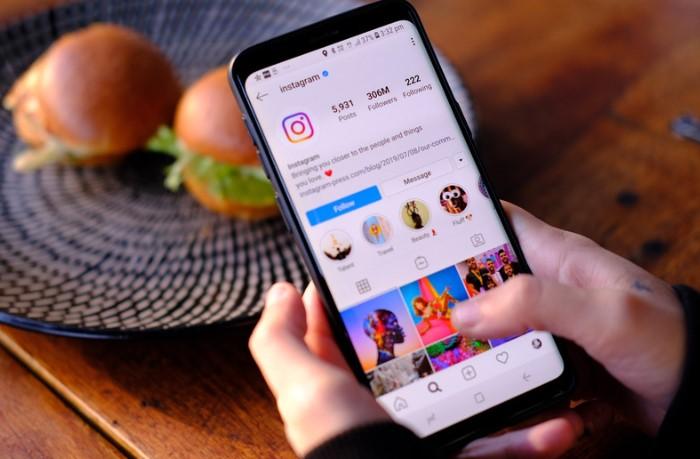Instagram là mạng xã hội tập trung chủ yếu vào hình ảnh và video ngắn