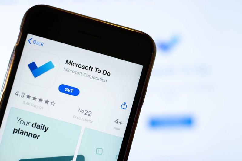 ung-dung-lam-viec-nhom-8