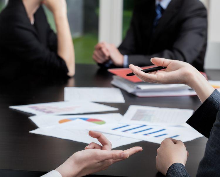 Administrative assistant là công việc gì? Lương cao không?