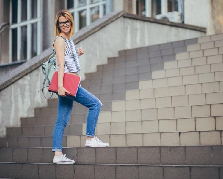 Buồn ngủ kiểu gì cũng hết nhờ 5+ cách hết buồn ngủ cho người đi làm