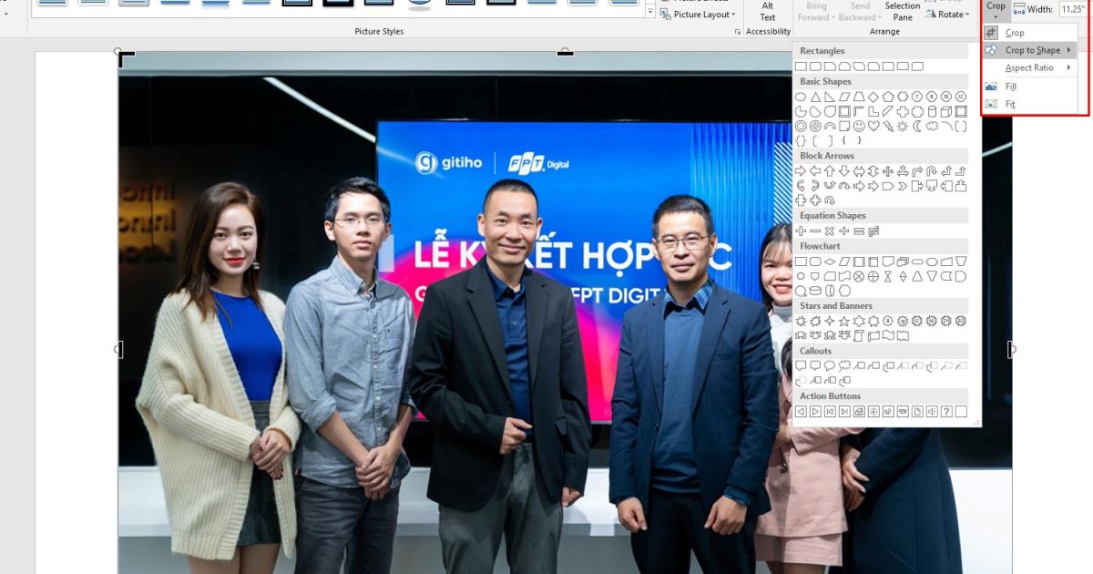 Thực hiện thao tác cắt hình trong Powerpoint dễ hiểu, đơn giản
