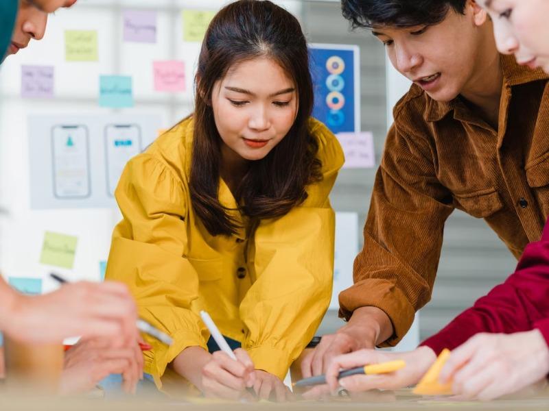 Kỹ năng giải quyết vấn đề giúp nhân viên biết cách xử lý tình huống một cách linh hoạt và bình tĩnh