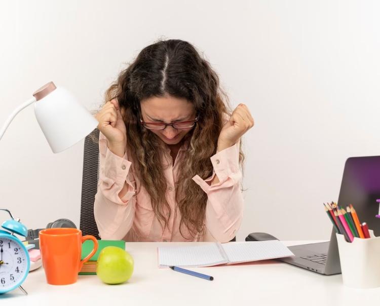 Thiếu thời gian để học tập cũng là một thách thức lớn