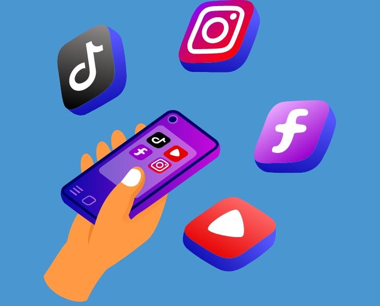 Bạn cũng có thể học được rất nhiều thứ hay ho thông qua mạng xã hội