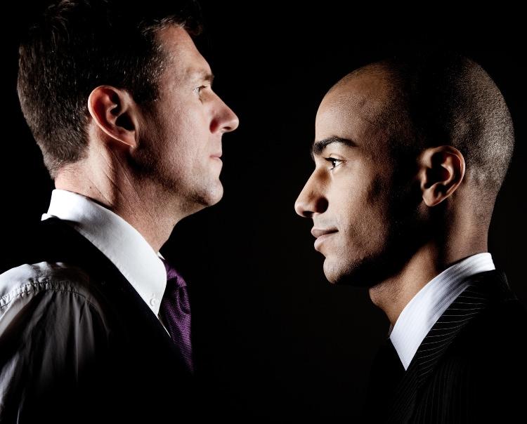 Học ngay 6 ngôn ngữ cơ thể giúp bạn giao tiếp đỉnh cao