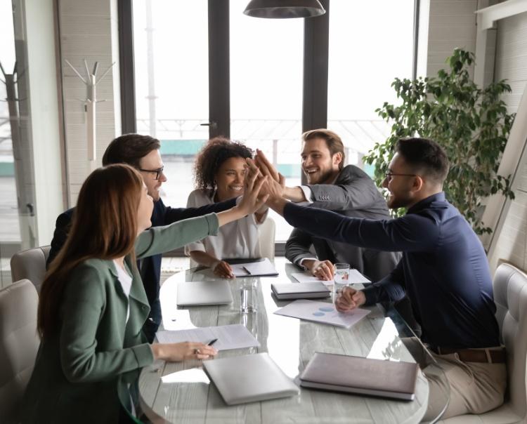 Phân tích nhân sự quyết định đến sự thành công của doanh nghiệp