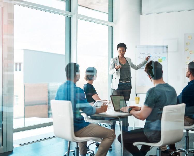 Xây dựng văn hóa học tập trong doanh nghiệp nên bắt đầu từ đâu?