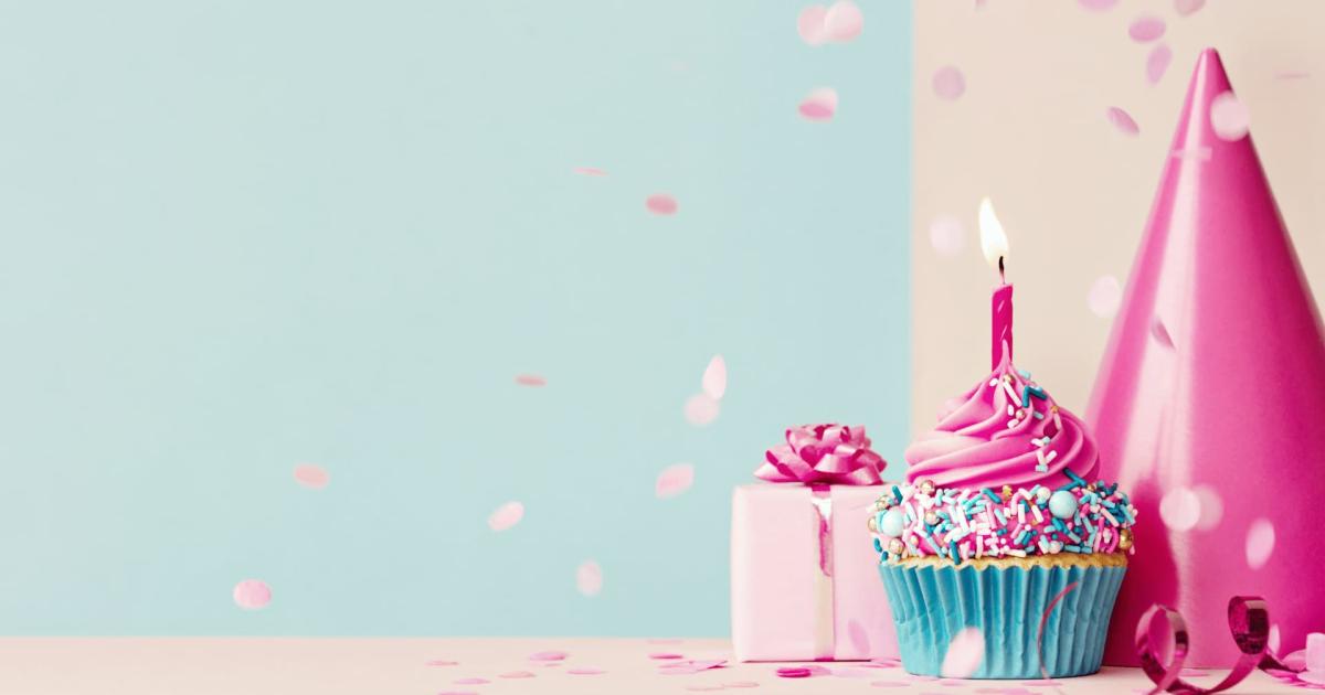 hình nền Powerpoint sinh nhật đẹp 14