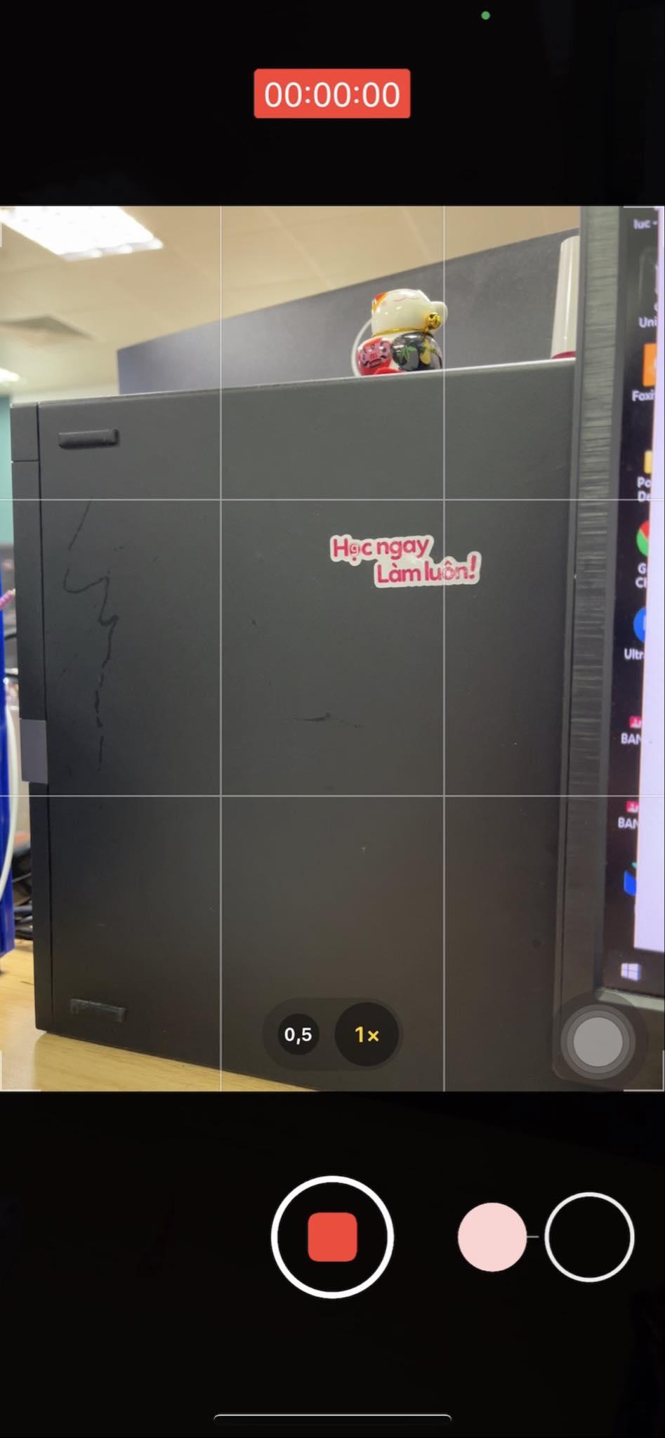 Cách vừa nghe nhạc vừa quay video trên iPhone 4