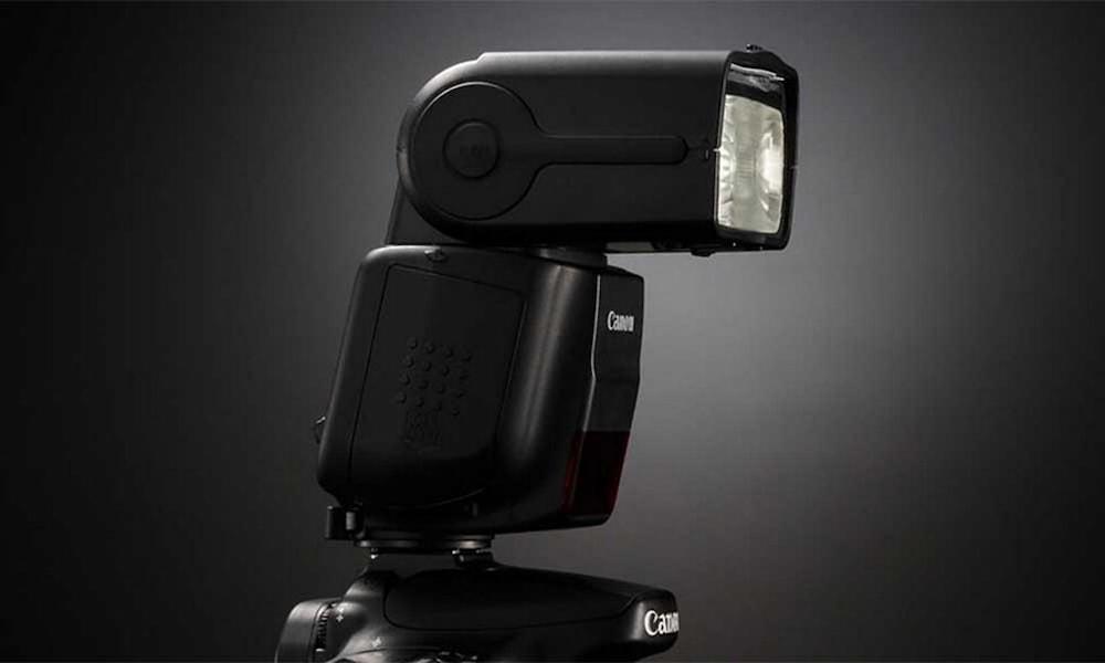 Đèn Speedlight trong chụp hình thiếu sáng
