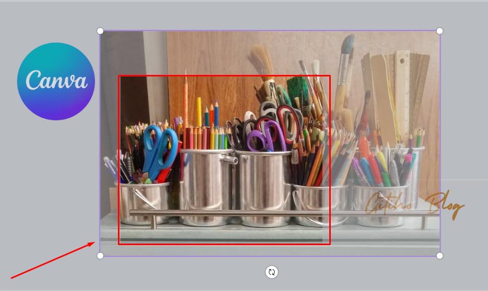 Điều chỉnh khung cắt ảnh để cắt ảnh