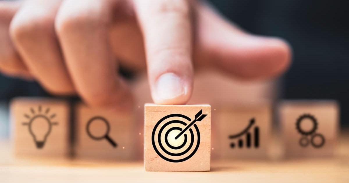 Đặt mục tiêu và lên kế hoạch học tập rõ ràng