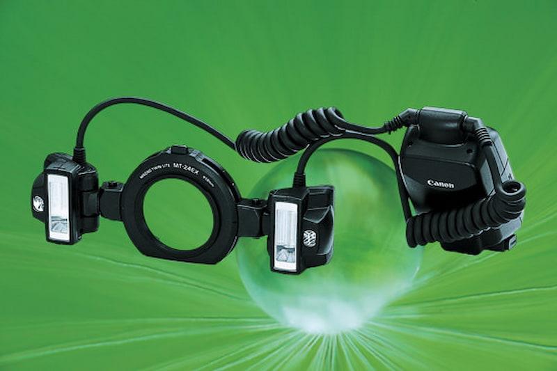 Sử dụng đèn flash để chụp ảnh macro