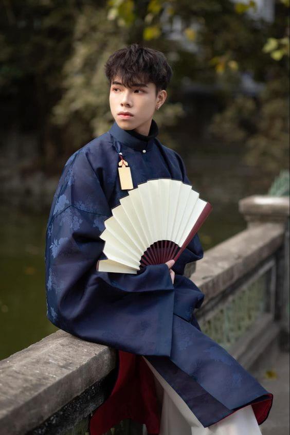 tạo dáng chụp ảnh tết cho nam 6