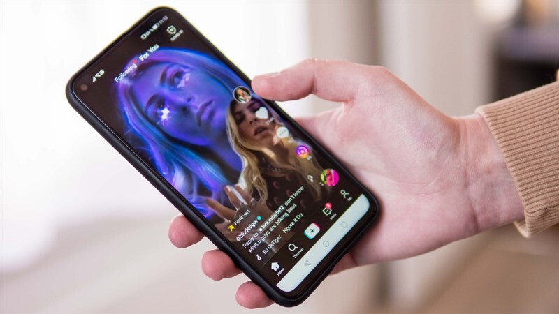 Reup Reup video Tiktok là gì? Cách Reup video Tiktok không dính bản quyền