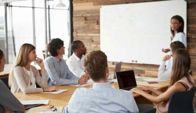5 chương trình đào tạo doanh nghiệp tổ chức nào cũng cần