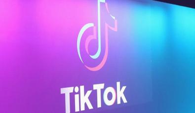 Reup video Tiktok là gì? Cách Reup video Tiktok không dính bản quyền