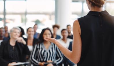 Học ngay 6 ngôn ngữ cơ thể giúp bạn giao tiếp đỉnh cao